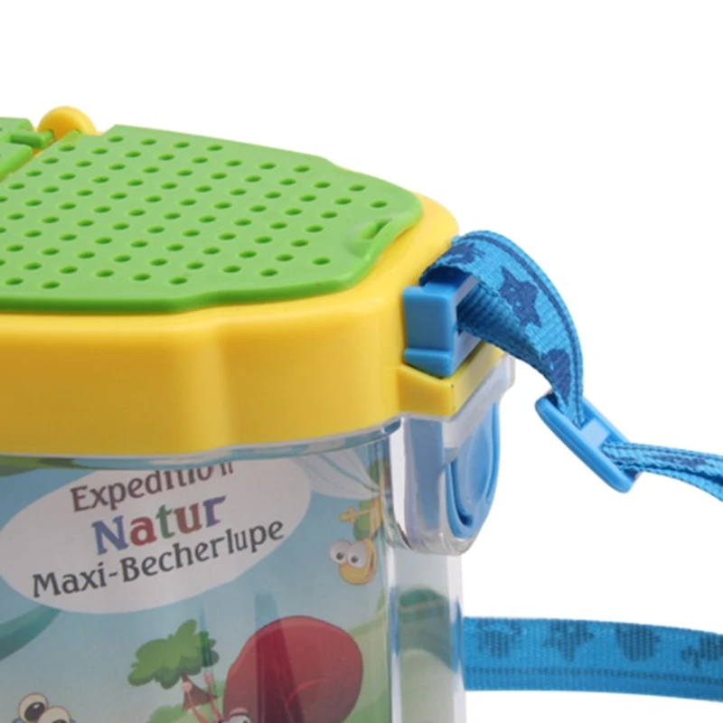 

Bug Viewer and Catcher Critter Case Habitat for Indoor/Outdoor Insect Collecting Kit with Magnifier Tweezers Strap