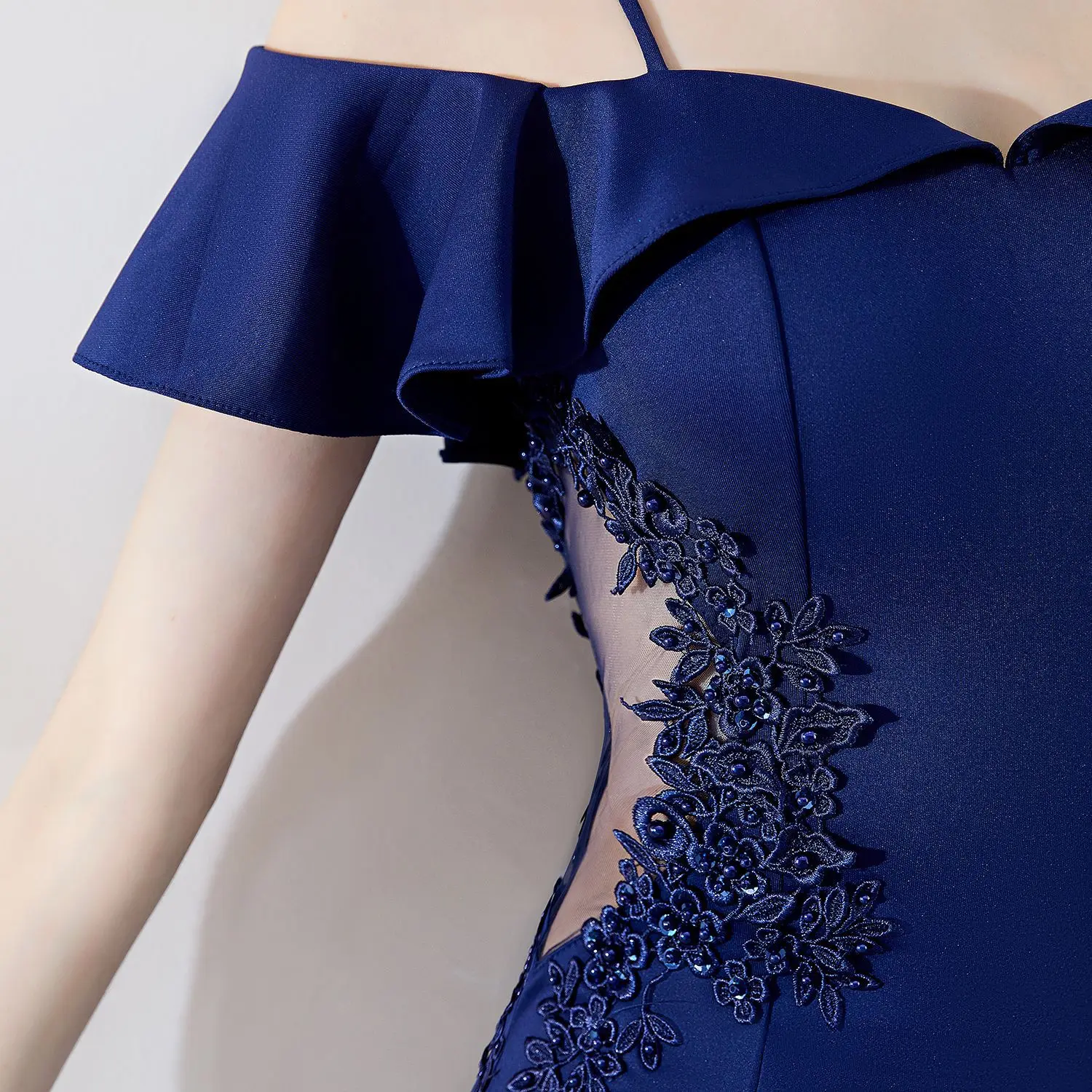 VITIANA женское платье с открытыми плечами пикантные вечерние без бретелек низким