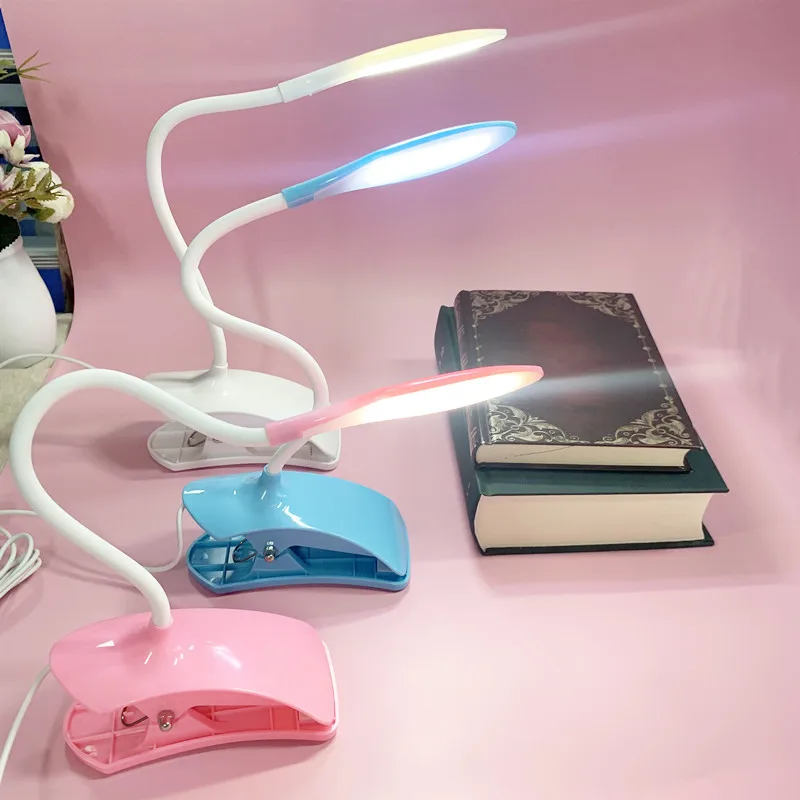 Настольная лампа с USB-интерфейсом для чтения