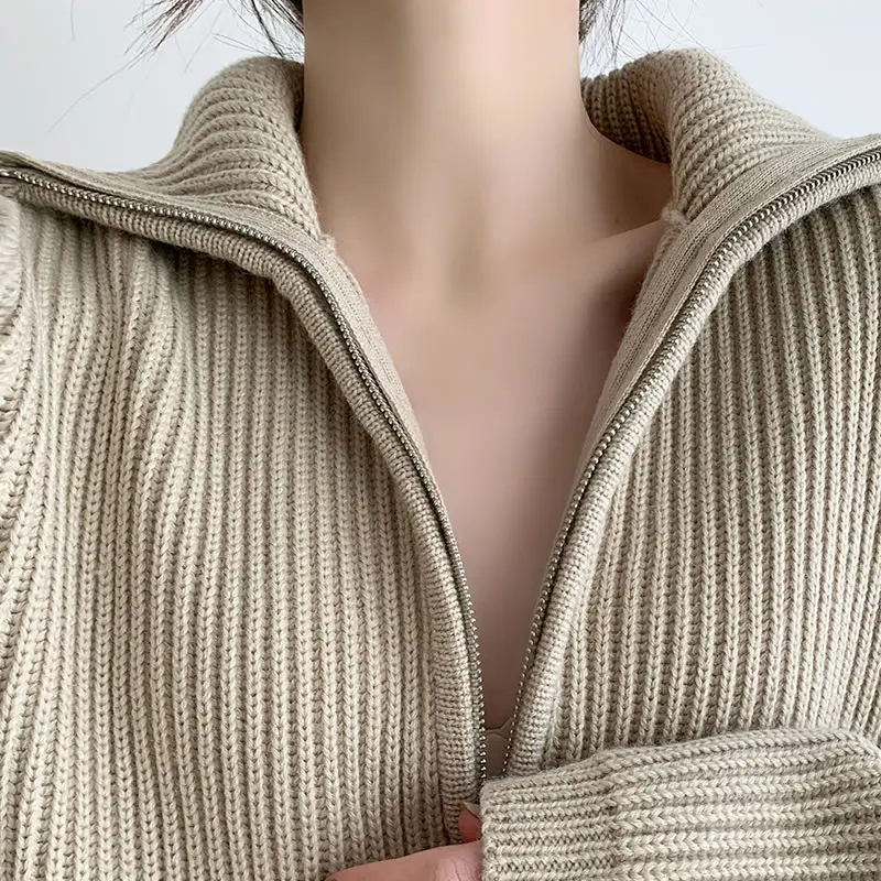 

XITAO Casual Side Split Sweater Women Trendy Fashion New Style Turtleneck Collar Long Sleeve Pullover Elegant Loose Top ZY4791