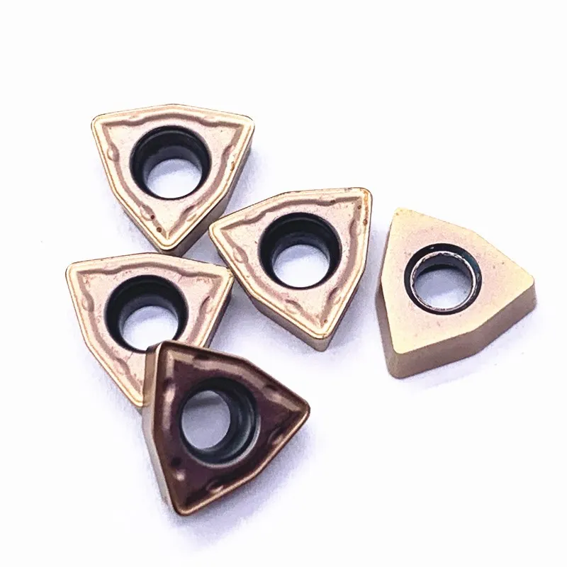 30 коробок WCMT050308 AZC330 + 5 WCMT06T308