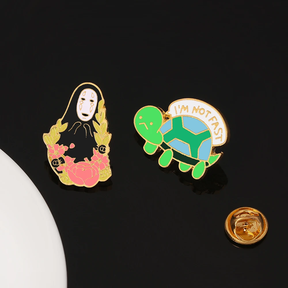 Мужская брошь с изображением Человека без лица эмалированная Miyazaki Hayao Japan