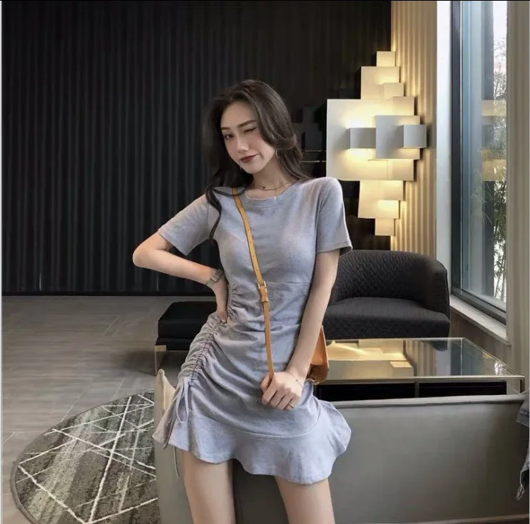 Платье женское черное с коротким рукавом длинное приталенное платье веревкой в