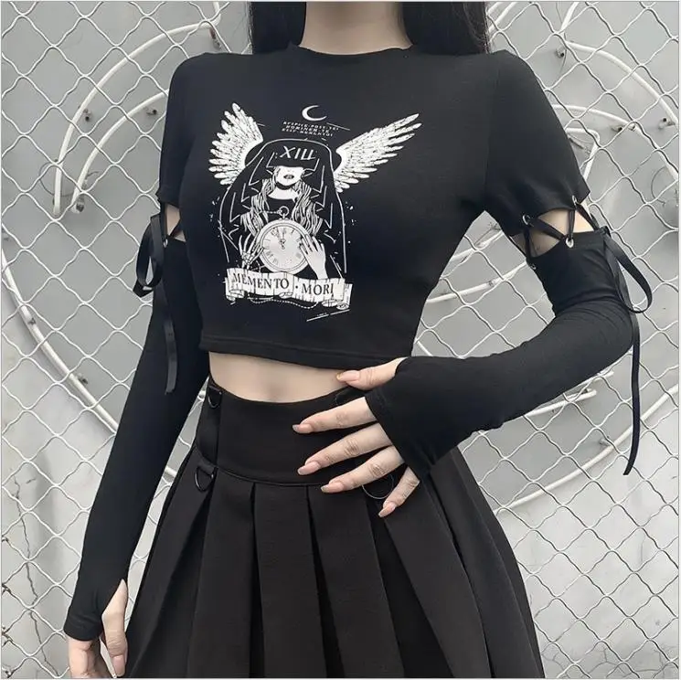 

Women’s Vintage Anime Print T-shirt Fashion Tie-up Stitching Long Sleeve Exposed Navel Tops