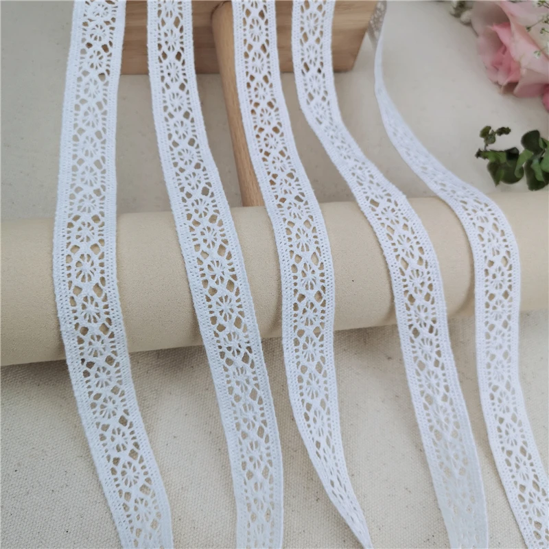 Кружевная ткань цвет белый бежевый 2 метра | Дом и сад