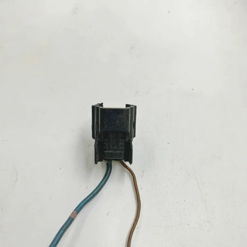 

car horn harness connector plug with wire 2pin for Hyundai Elantra Kia k1/2/3/5 Sonata 8