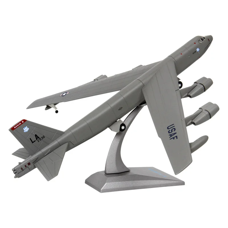 

1:200 U.S Air Force B52 B-52 Long-range strategic bomber Fighter Model Metal aircraft Military plane collection model airplane