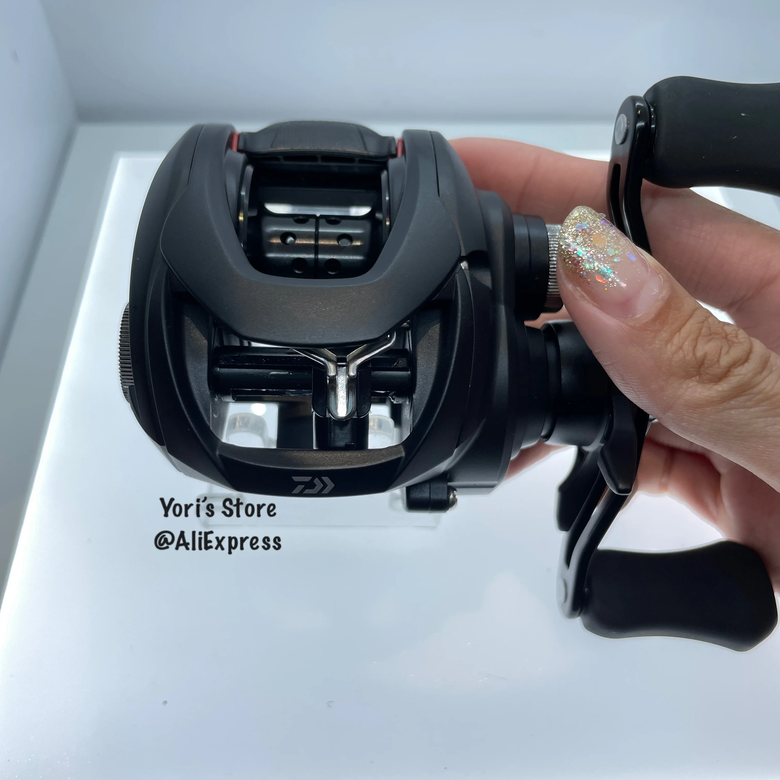 

Daiwa TATULA 100HL 100HS 150HS 200H 195g 230g Durable 6.3 7.1 195g 230g Max Drag 5Kg 6Kg Saltwater Baitcasting Reel For Fishing