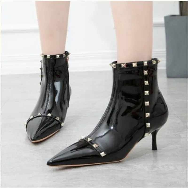 

Trending Women 2020 Pointed Toe Zippers Ankle Boots Pencil High Heels Chelsea Boots Black Leather Short Boots Rivets Shoes