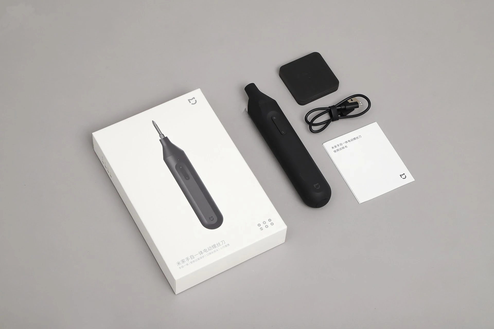 

XIAOMI Mijia Electric/Manual Screwdriver 1500mAh Portable Rechargeable Integrated Screw Driver W/6 S2 Screw Bits Tool USD Charge