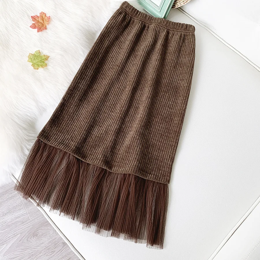 

Mid-length and mesh back slit Winter thick chenille skirt casual straight skirt corduroy hip skirt
