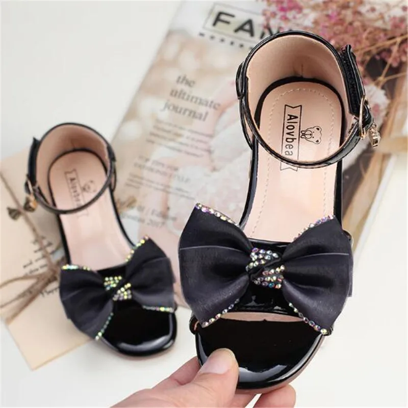 

New Children Shoes Summer Kids Sandals Square heels Princess Girls Patent Leather Toddler Student Beach Shoes 03