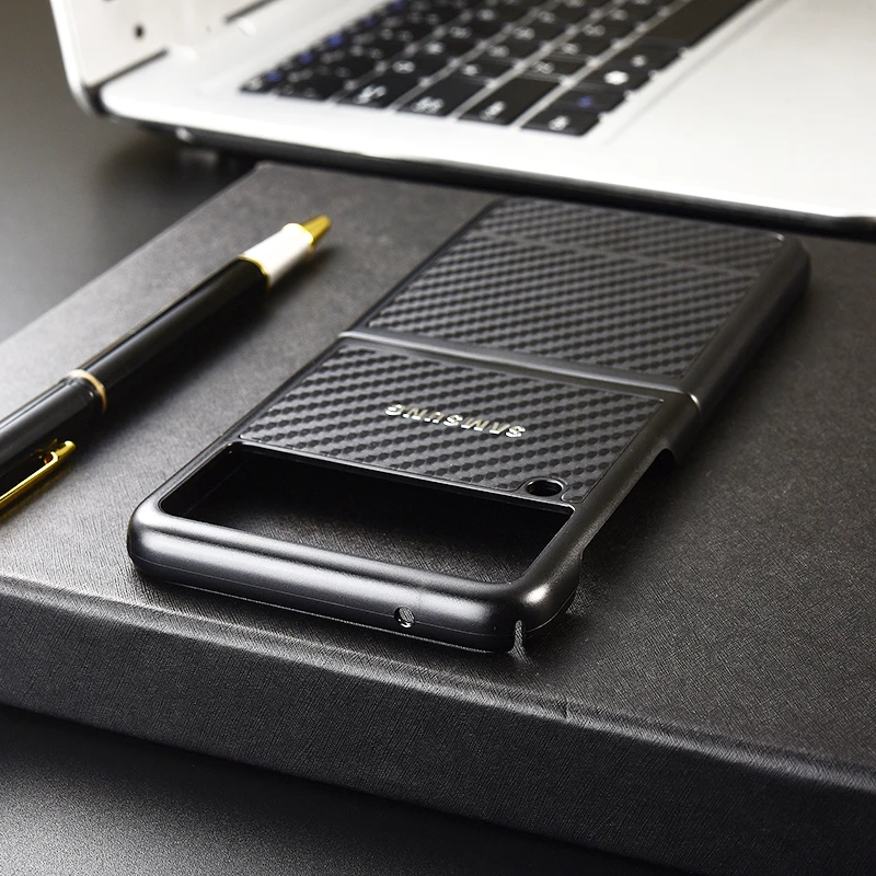 Чехол для телефона Samsung Z Flip 3 из углеродного волокна ультратонкий полноразмерный