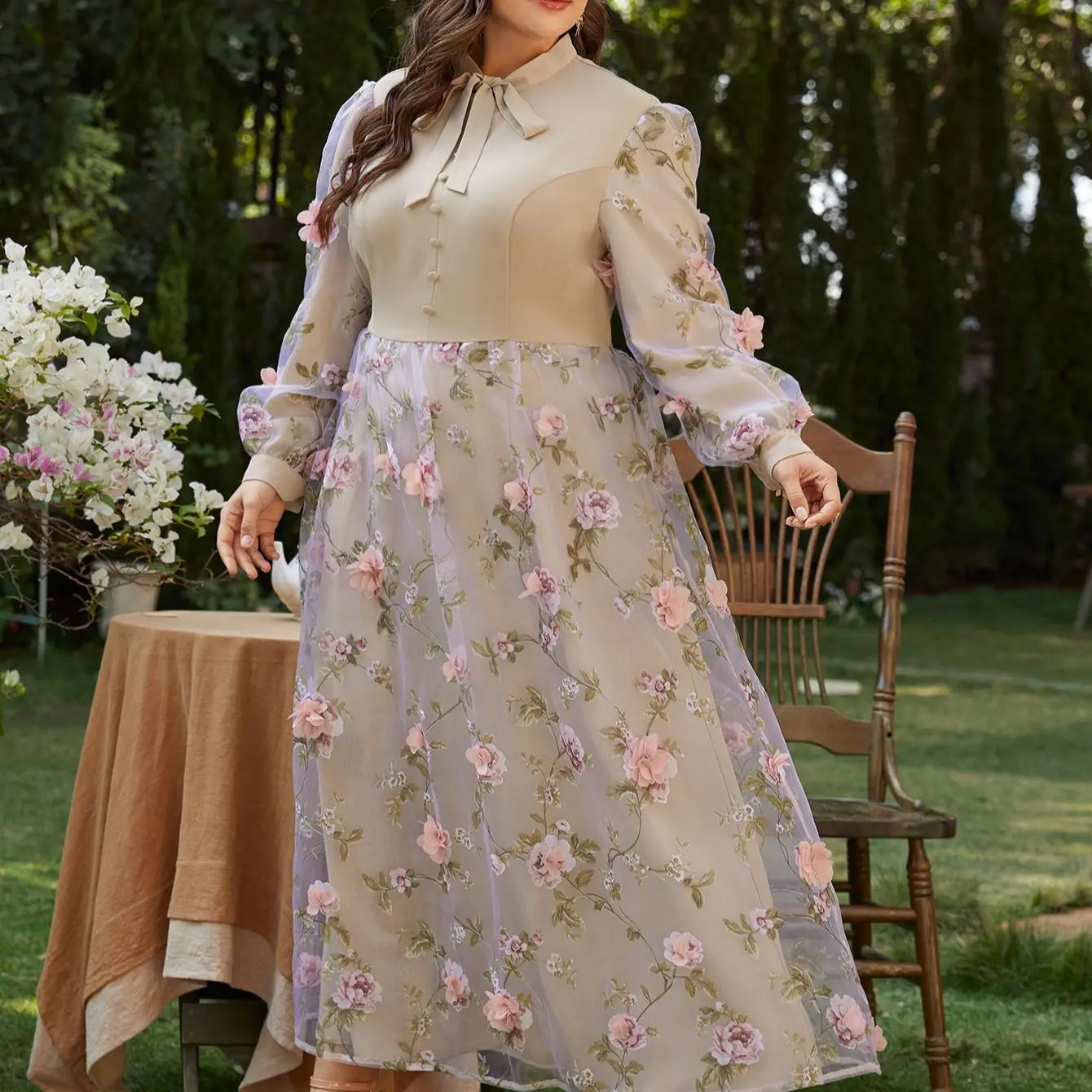 

2021 Hot Sell Formal Elegant Fashion Atmosphere Thin Spring Autumn Muslim Three-Dimensional Flower Plus Beige Dress CN