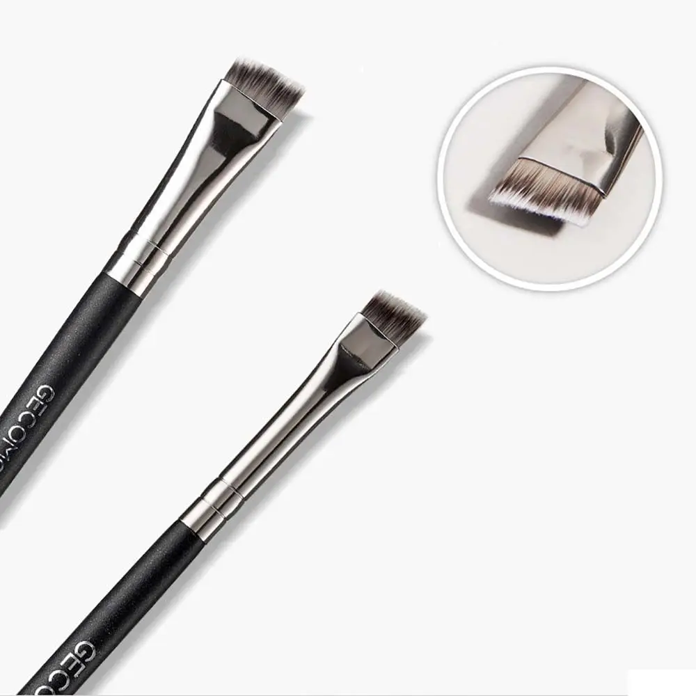 

Wood Handle Portable High Quality Soft Hair Lying Silkworm Brush Angled Eyebrow Brush Eyeliner Brush ​ Beauty Tool