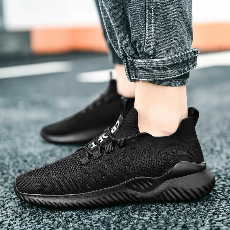 

Men Running Shoes Spring 2021 new trend large fashion leisure sports Korean version flying woven breathable men's shoes traniers