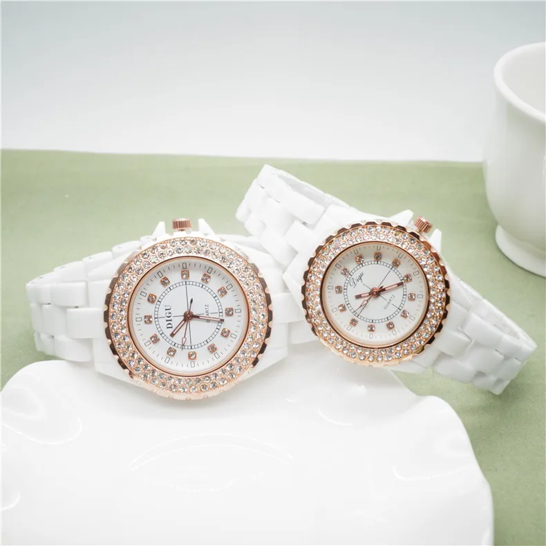 CW013 Women Watches 2019 Fashion Watch Geneva Stainless Steel Watch Ladies Watch Luxury Rhinestone Quartz Gold Wrist Watch Gifts