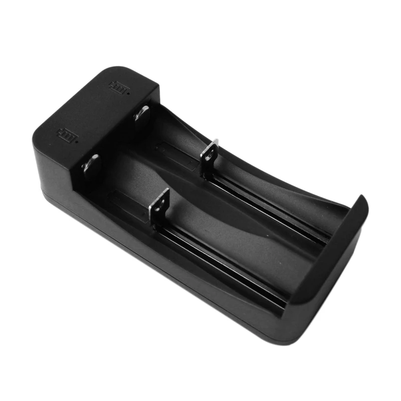 C702F зарядное устройство для литиевых аккумуляторов с двумя слотами