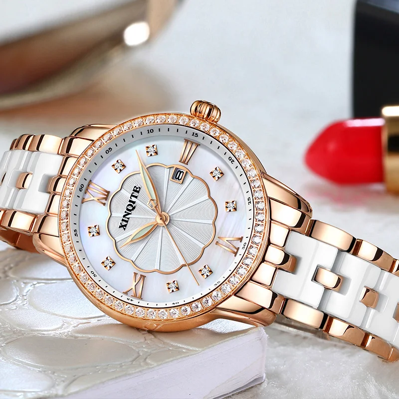 Роскошные женские часы с керамической вставкой кварцевые наручные бриллиантами