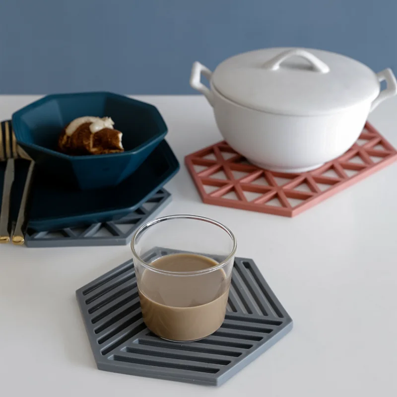 

Cute Dish Mat Heat Proof Mat Table Household Hot Plate Mat Kitchen Heat Proof Pan Coaster Food Grade Coaster Decoration Kitchen