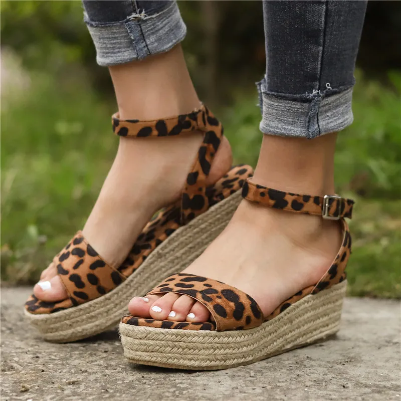 

Sommer Platform Sandals 2019 Fashion Women Sandal Wedges Shoes Leopard Casual Woman Peep Toe Platform Sandals