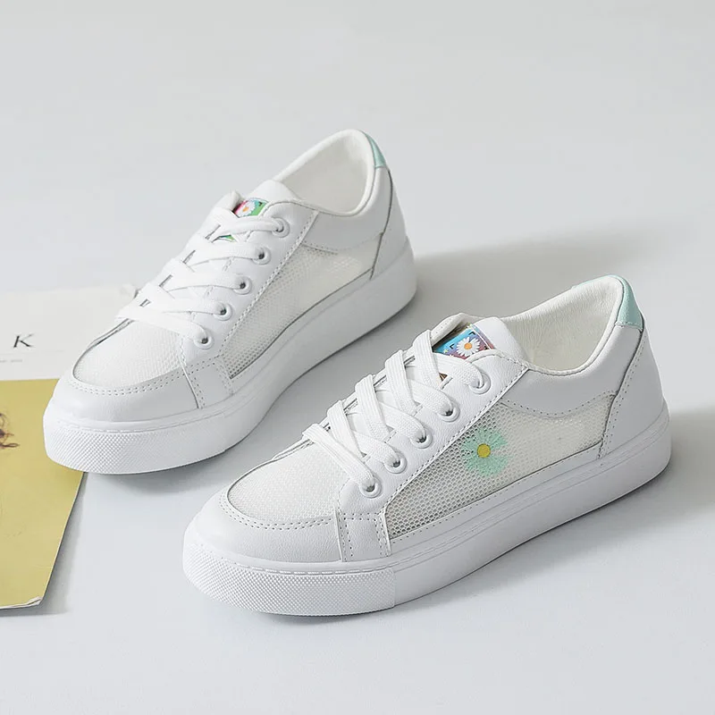 

2021 summer new breathable mesh shoes hollow out white shoes female chrysanthemum student shoes flat soled shoes