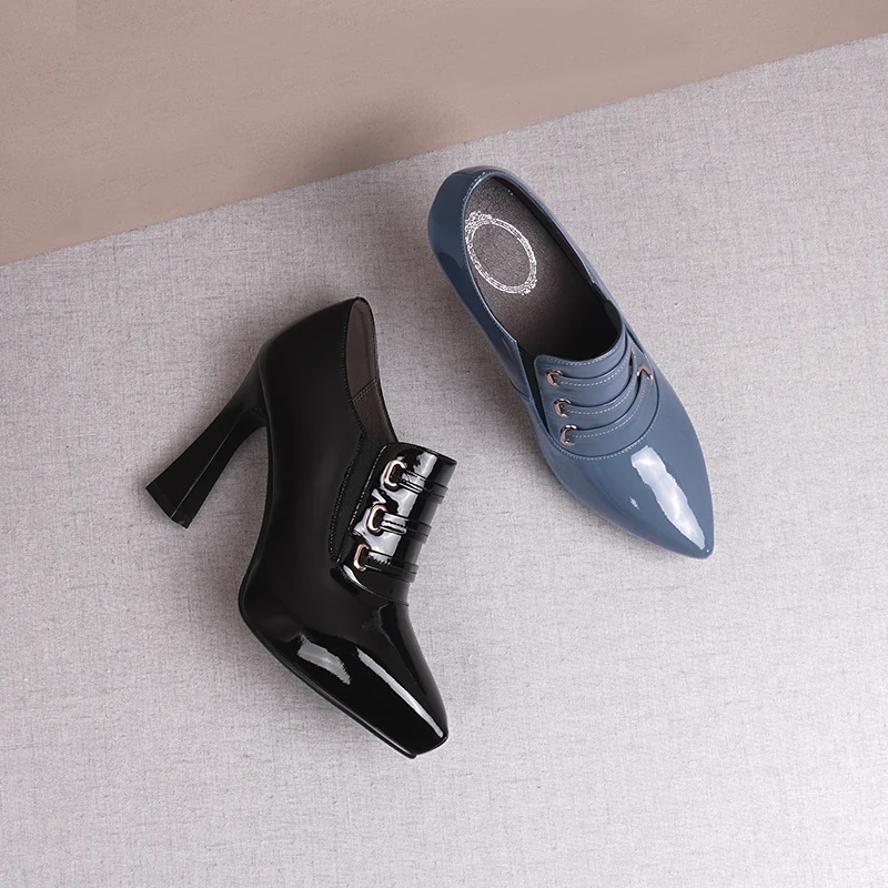 Женские демисезонные туфли на высоком каблуке 10 см с острым носком Простые