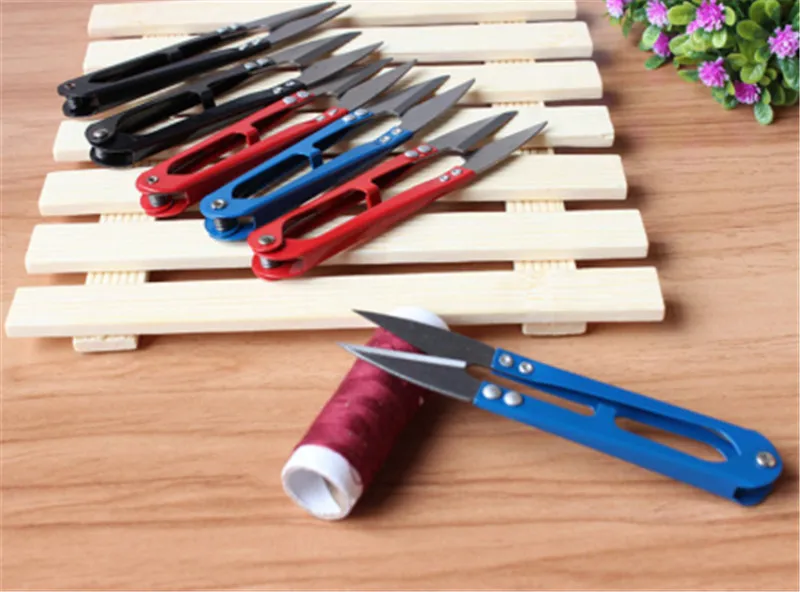 1 шт Многоцветный обрезки швейные ножницы-кусачки U Форма кусачки пряжа