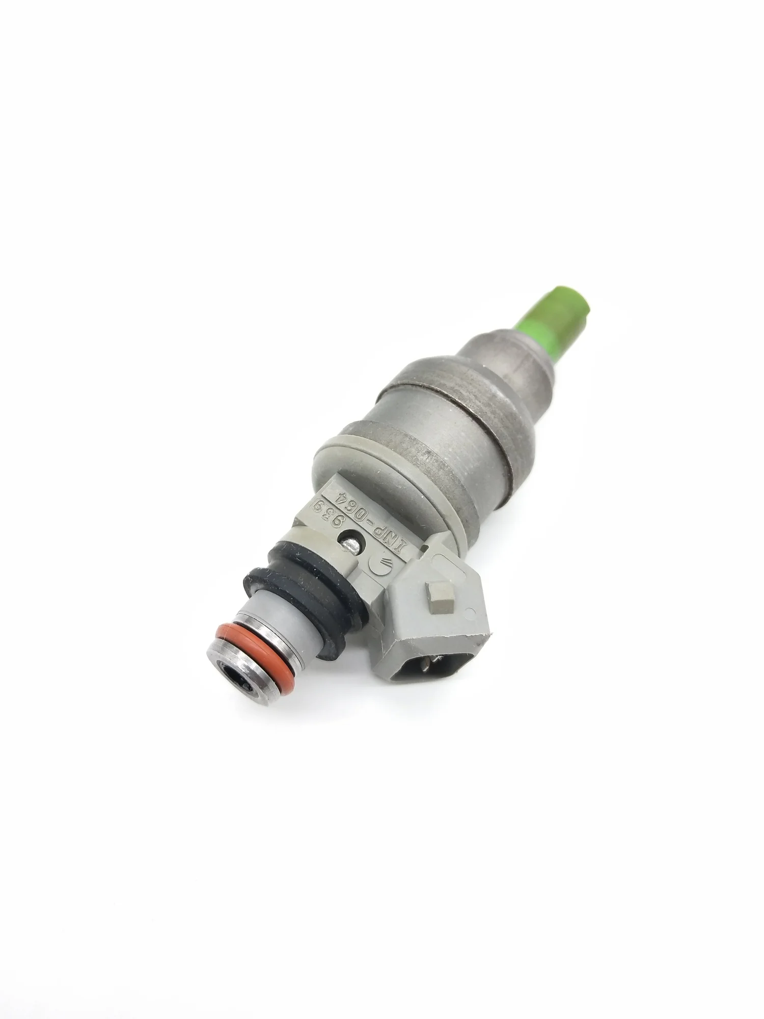 

Топливная форсунка для Mitsubishi Sapphire Eagle 2000 GTX 2.0L inp064 md175077 fj410, inp-064 1 UD Топливная форсунка.