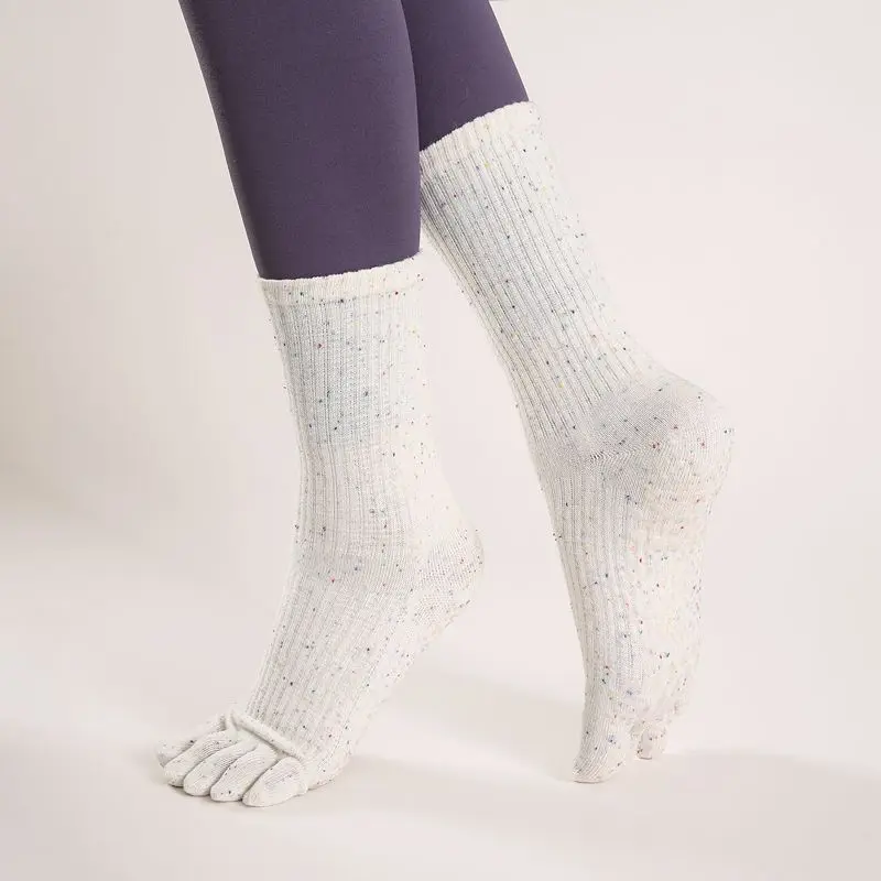 Wholesale 3 Pairs Knitted Cotton Winter Long Hick Warm Calf Five-finger Yoga Socks Floor Fitness Sports Socks for Yoga Women