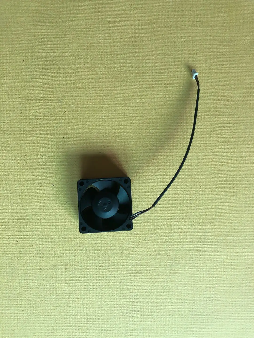 

Новый охладитель MF35151V1-Q010-G99 AC/DC 12V 1,10 W 3510 3,5 см проектор охлаждающий вентилятор Turbo 35X35X15MM по Sunon 8WP01G001
