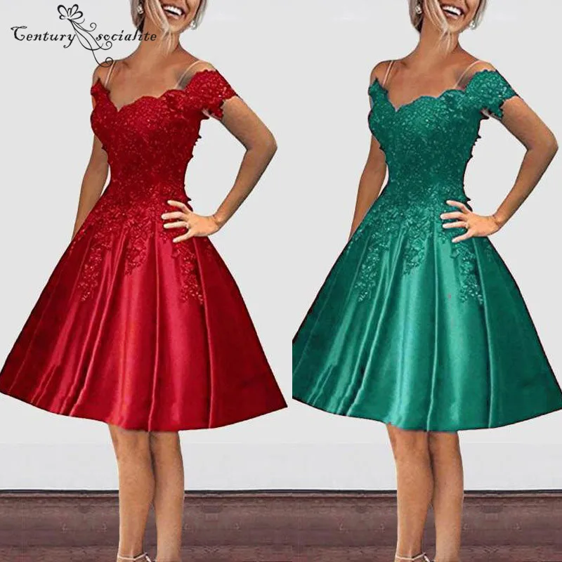 

Off Shoulder Short Homecoming Dresses Knee Length Lace Appliques Corset Back Simple Graduation Dresses Prom Gowns Cheap