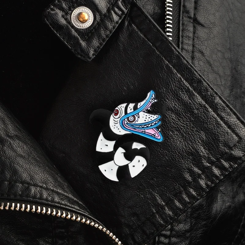 Штифт штифт из песочного червя злая тварь погремушка эмалированная штифта