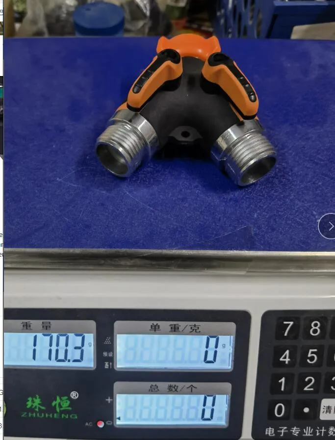 

2pc Garden Metal Water Pipe Shunt 2 Way Splitter 360Rotation Garden Tap Shunt Irrigation Valve Quick Connector With 10pc Gasket
