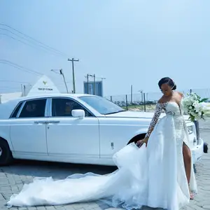 Side Split Overskirts Wedding Dresses Sheer Neck Long Sleves Lace Appliques Pearls Beads Bridal Gowns Mermaid vestido de noiva Side Split Overskirts Wedding Dresses Sheer Neck Long Sleves Lace Appliques Pearls Beads Bridal Gowns Mermaid vestido de noiva