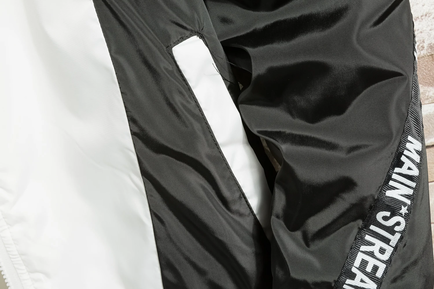 LES KOMAN One Piece Luffy Printing Winter Coat Men Jacket Casul Streetwear Hooded Hip Hop Splice Coats Outwear S-5XL