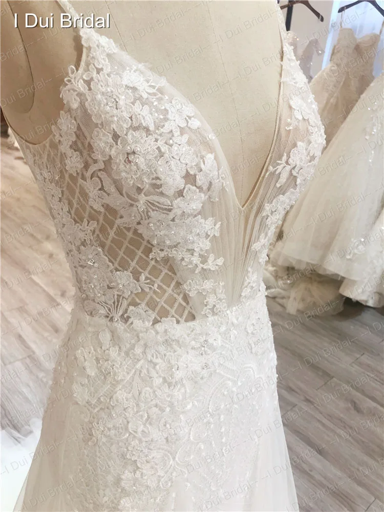 High Quality Boho Wedding Dress Spaghetti Strap Light Weight Low Back Bridal Gown Factory Custom Made