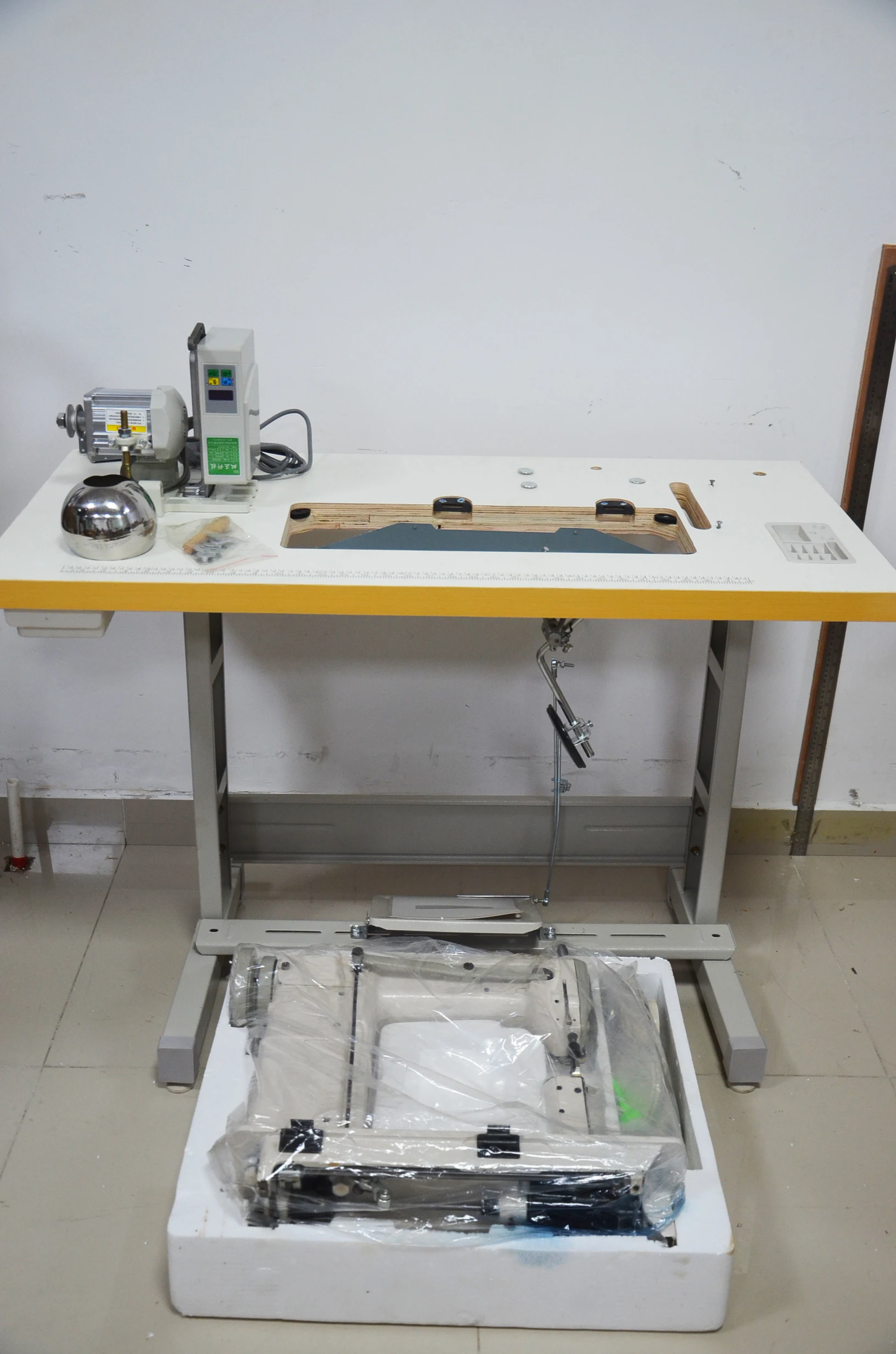 Высококлассная Автомобильная Вертикальная швейная машина высокомощная машинка