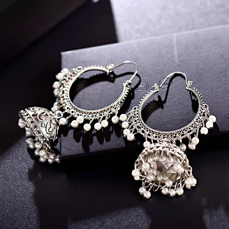 Женские Этнические Ретро Круглые индийские серьги jhumka классические Винтажные белые бусины Серьги с кисточками свадебное украшение бижутерия