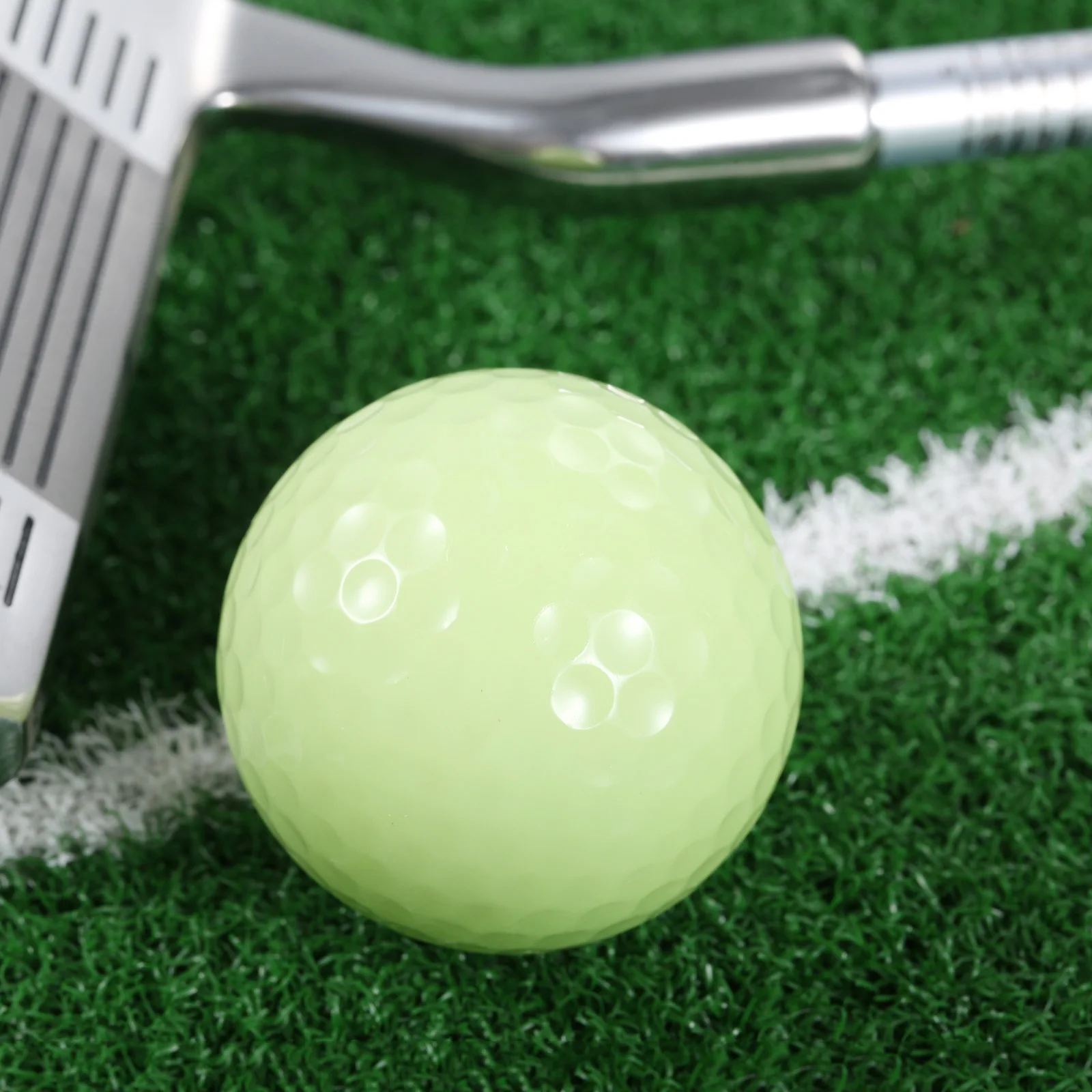 1 шт. Гольф тренировочные мячи ярче световой люминесцентные Светящиеся в темноте