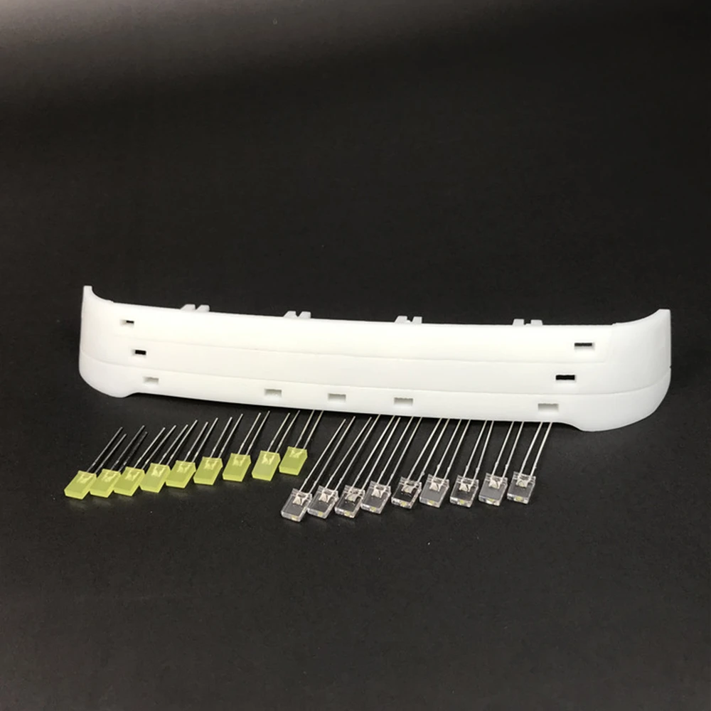 пластиковый солнцезащитны