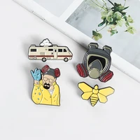 creative cartoon bus style brooch breaking bad alloy brooch funny bee pins cute backpack badge fashion metal brooch lapel pins