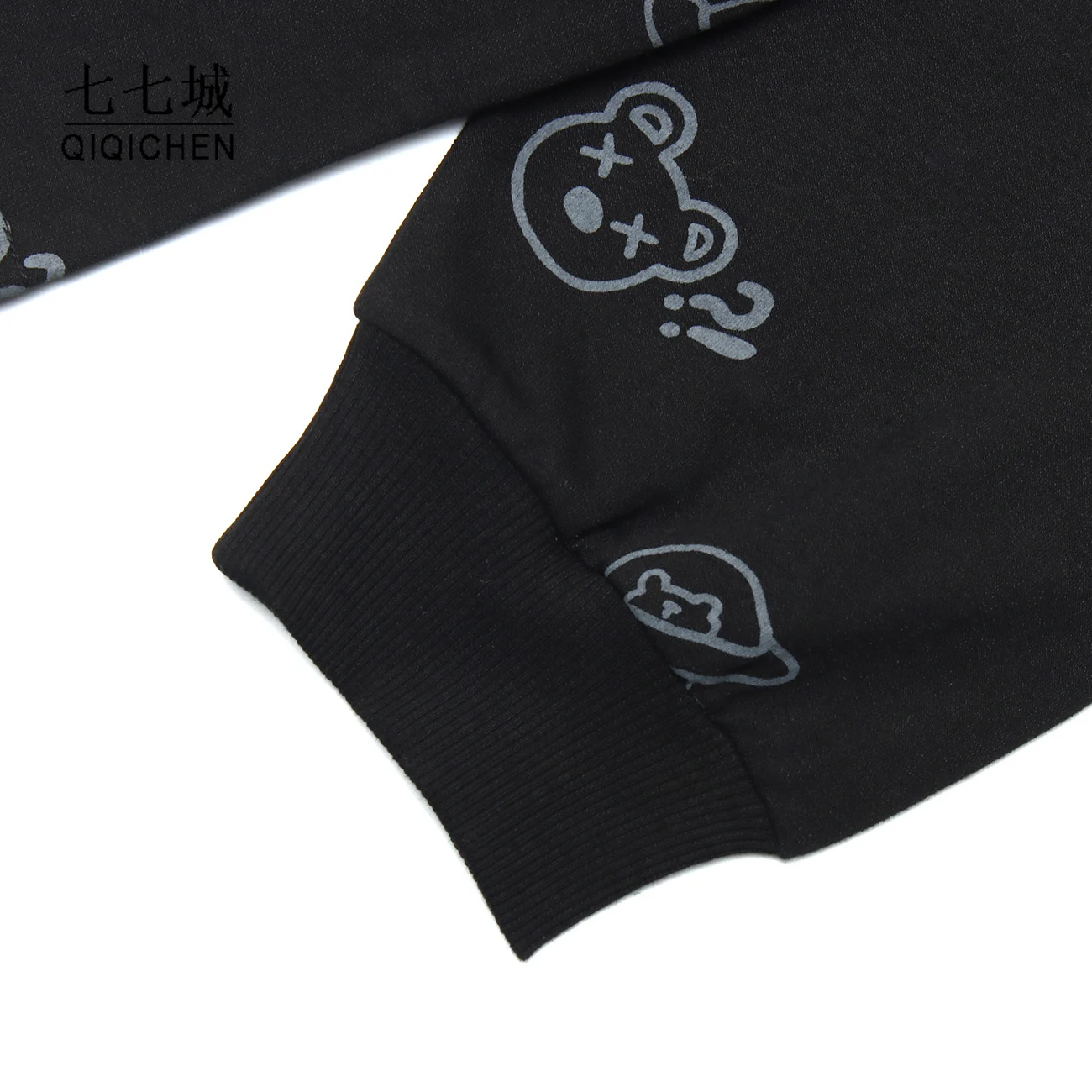 

Cartoon Tees Shirts Men Bears Head Print Harajuku Hip Hop Tshirts Men Streetwear Casual Cotton Loose Long Sleeve Sweatshirt 2021