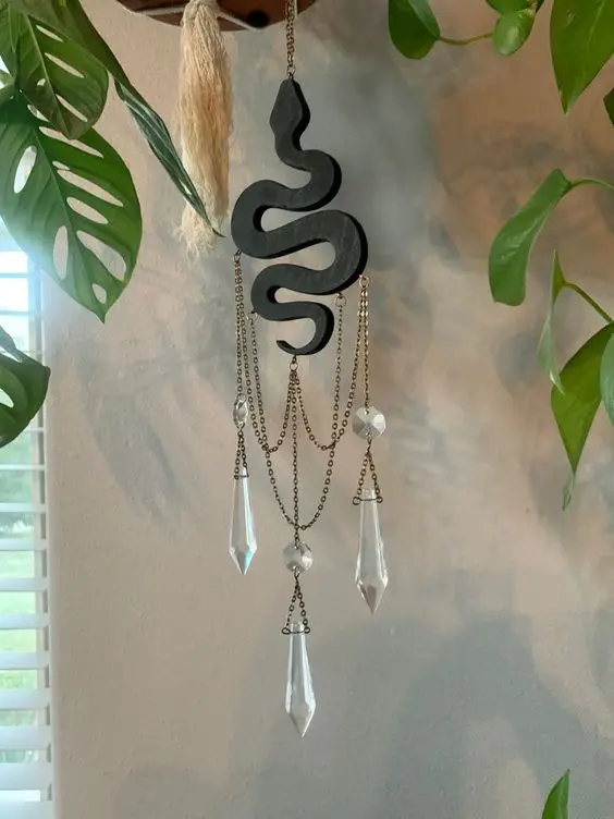 

Black Snake Sun Catcher (Декор для дома, настенный, детский сад)