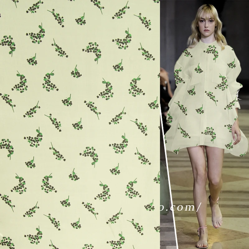 100% шелк органза марля шелковая ткань цветочный на светло бежевом цвете снизу