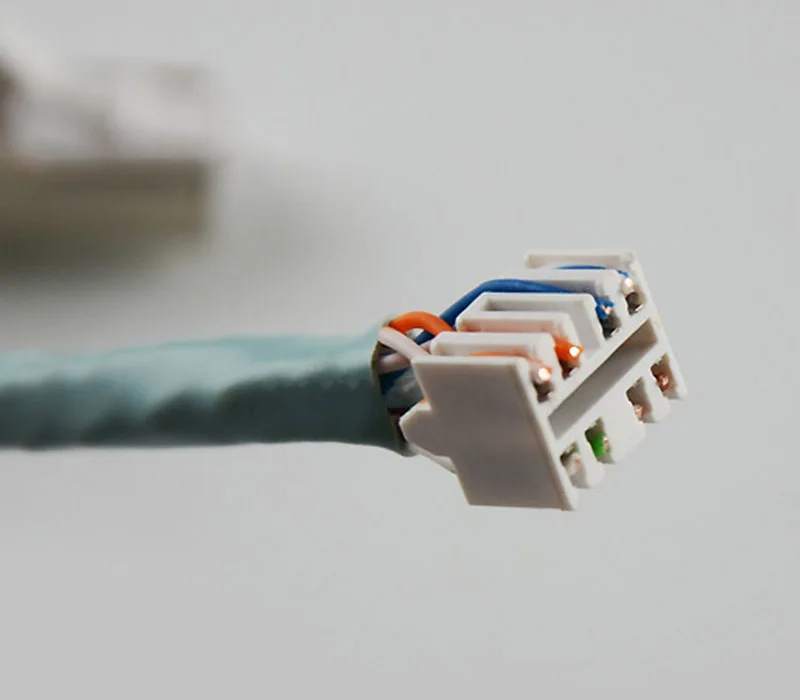 Металлический сетевой модуль с экранированной хрустальной головкой соединитель