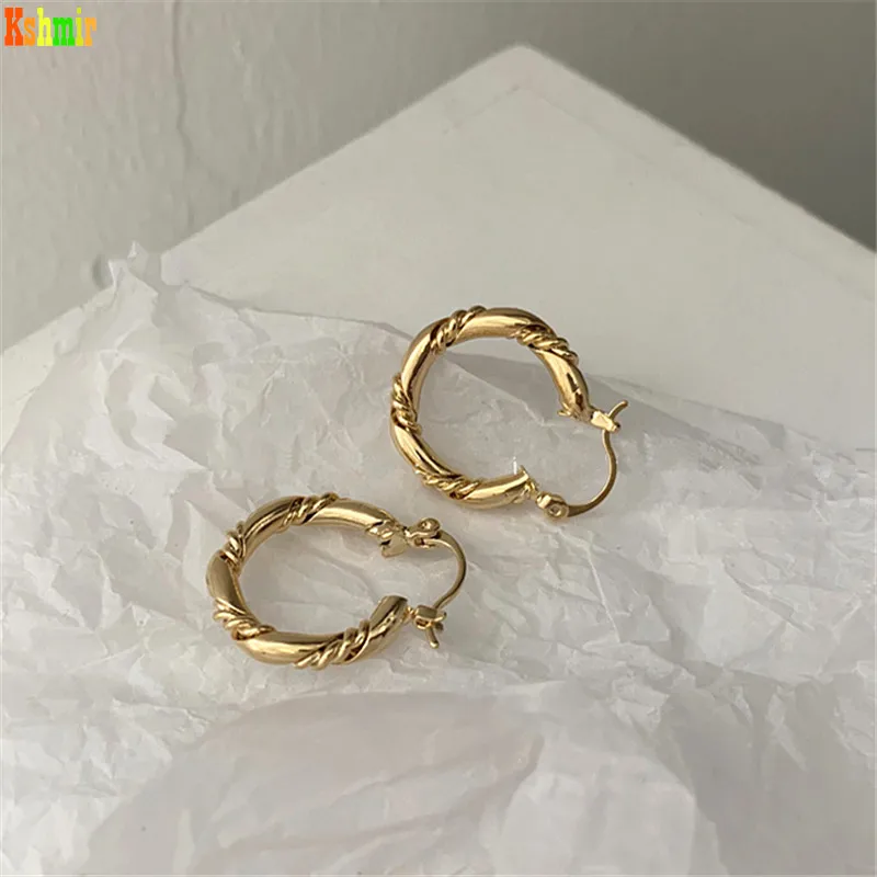 

Kshmir Korean style and fashion design Earring 2020 new fashionable earring metal earring pattern circular female earrings