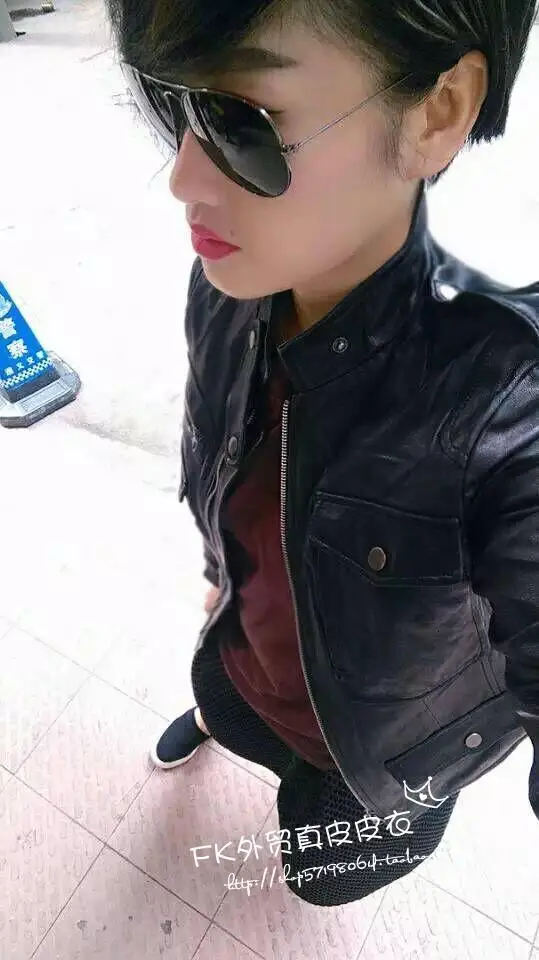 Женская куртка из натуральной кожи с несколькими карманами весенне-осеннее