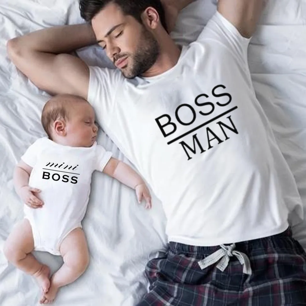 Boss Хлопковая забавная семейная одежда для папы и сына; Семейные комплекты; Футболка с принтом пиццы для папы, мамы, детей; комбинезон для ребенка - Цвет: Boss