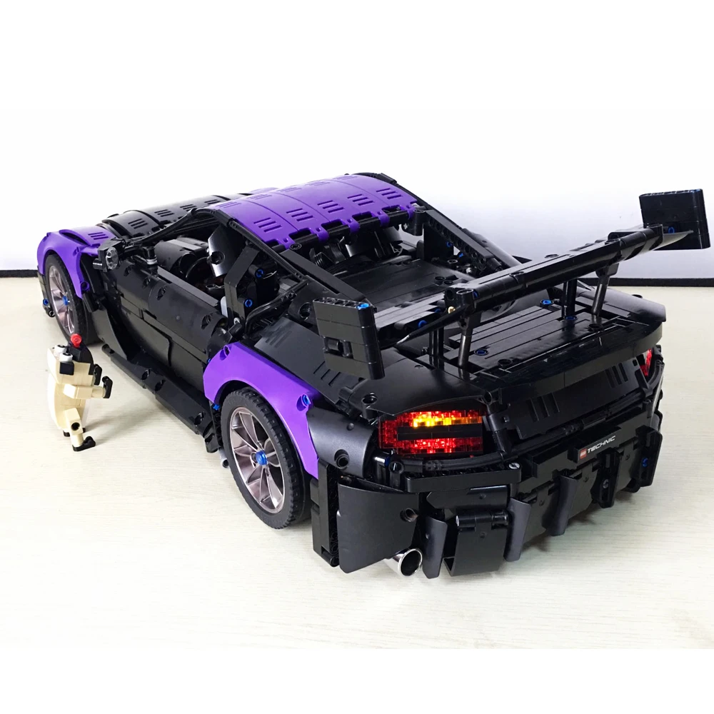 

Creator Technic Series Modular MOC Super Racing Car Building Blocks Aston DB5 Vantage GT3 RSR GTE Model DIY Bricks Kids Boy Toy